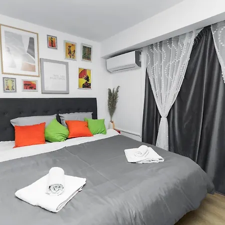 11 Steps' Lovely In The Center Appartement
