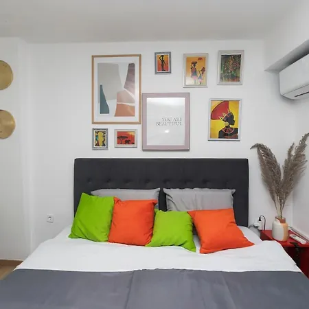 11 Steps' Lovely In The Center Apartamento