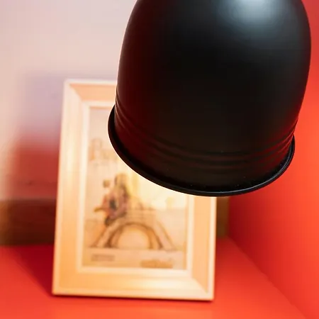 11 Steps' Lovely In The Center Apartamento Tirana