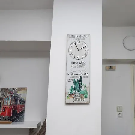 11 Steps' Lovely In The Center Appartement *