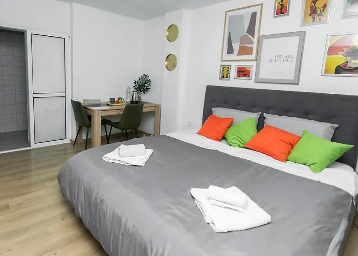 Apartament 11 Steps' Lovely In The Center