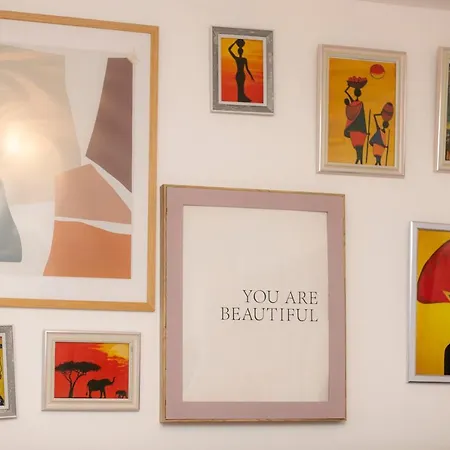 11 Steps' Lovely In The Center * Tirana