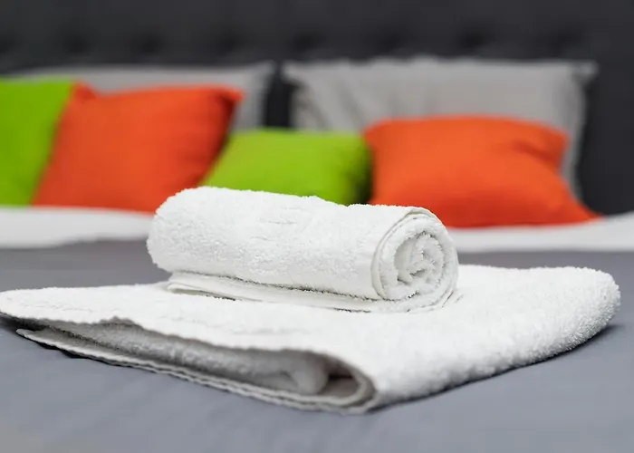 11 Steps' Lovely In The Center Apartmán *